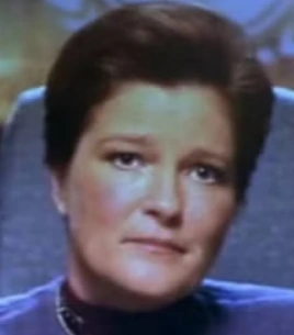 Arquivo:Janeway (Nemesis).png