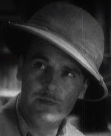 Arquivo:TarzantheApeMan1932HarryHolt (1).webp
