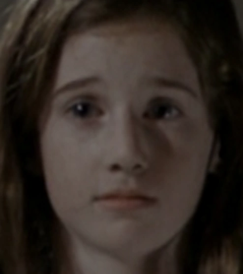 Arquivo:Bakhita - Aurora Marin criança.png