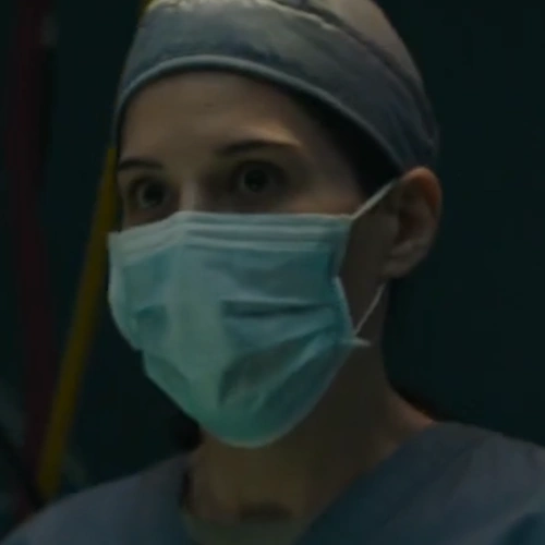 Arquivo:Enfermeira TLoU-s).png