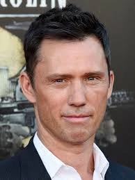 Arquivo:Jeffreydonovan.jpg
