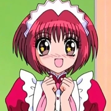 Arquivo:Zoey Maid.jpg