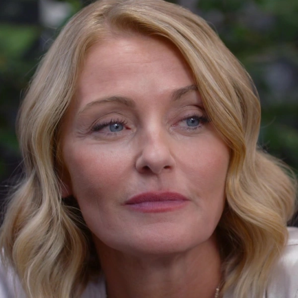 Arquivo:AE Trish Daniels.png