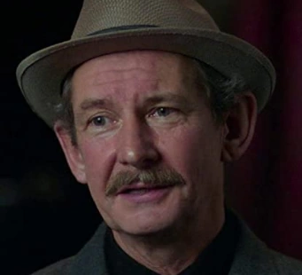 Arquivo:Ian Hart (HP20).png