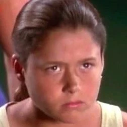 Arquivo:Tommy Oliver niño.jpg