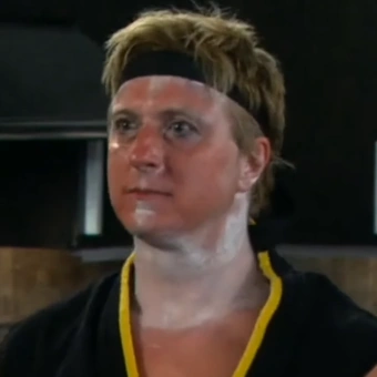 Arquivo:William Zabka - HIMYM.png