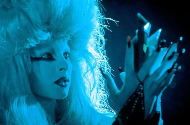 Arquivo:Design Rainha da Neve 1986.jpg