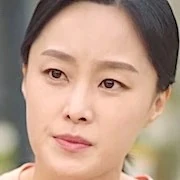Arquivo:Lee Seung-Hee (W-UAE).jpg
