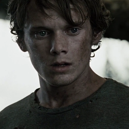 Arquivo:Kyle Reese Terminator 4.png