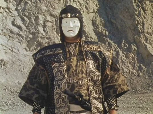 Arquivo:Líder dos Kamenin.jpg