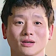 Arquivo:Vincenzo-Kim Seol Jin.jpg