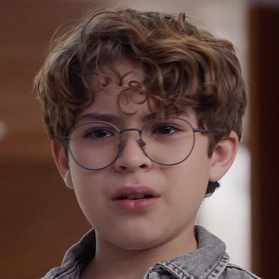 Arquivo:Lucas (EA).png