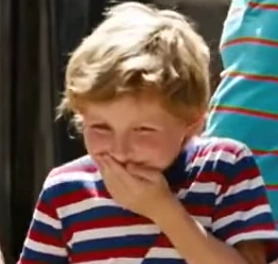 Arquivo:Alex (Bruxinha e Dragão).png
