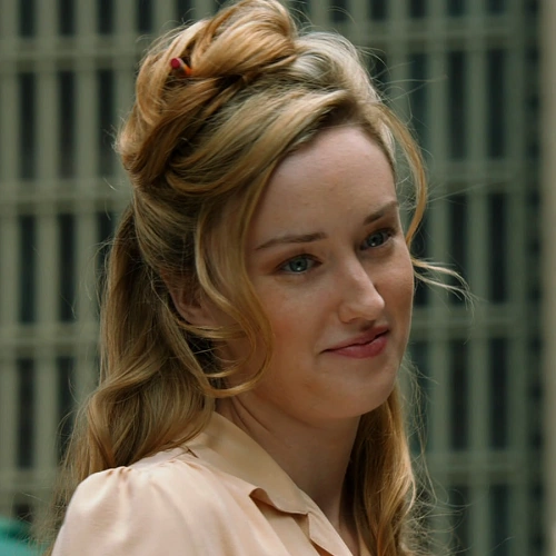 Arquivo:Beth (Escena Eliminada) - TALV.png