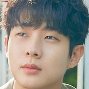 Arquivo:Our Beloved Summer-Choi Woo-Sik.jpg