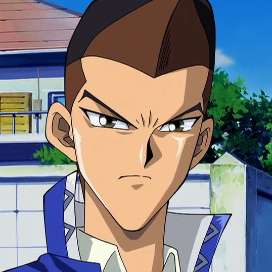 Arquivo:Tristan A Piramide da Luz.png