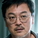 Arquivo:W (Korean Drama)-Kim Eui-Sung.jpg