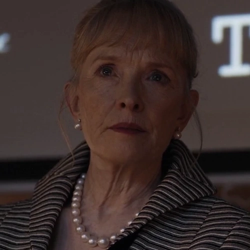 Arquivo:SLCK Lady Elizabeth Smallwood.png