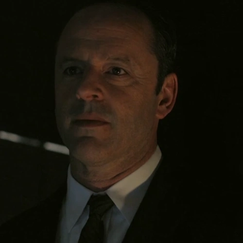 Arquivo:126 James Hosty.png