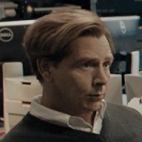 Arquivo:Nolan Sorrento jovem - RPOR.png