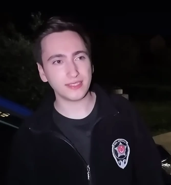 Arquivo:Policial 2 (Gen Z).png