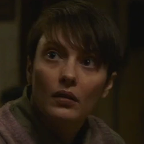Arquivo:Joyce (TLoU-s).png