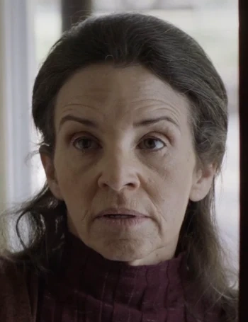 Arquivo:Ruth (WB).png