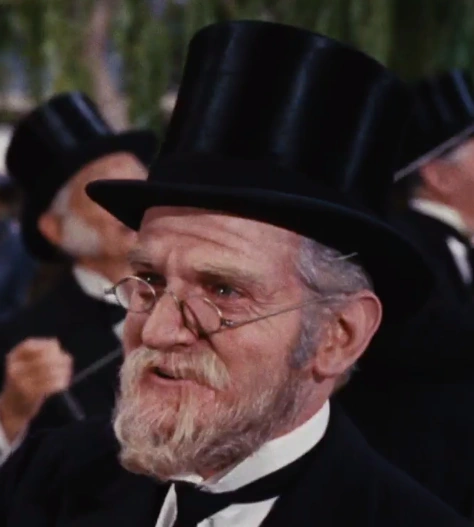 Arquivo:MaryPoppinsSrDawesJr.png