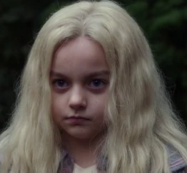 Arquivo:CruellaniñaOUAT.PNG.png