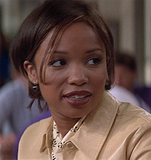 Arquivo:Hallie McDaniel.png