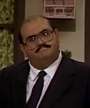 Arquivo:SeuBarrigaChespirito.png