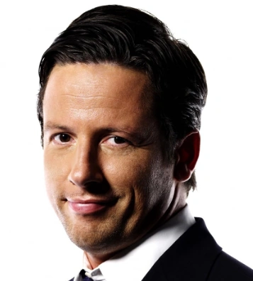 Arquivo:Kenny Battaglia.png