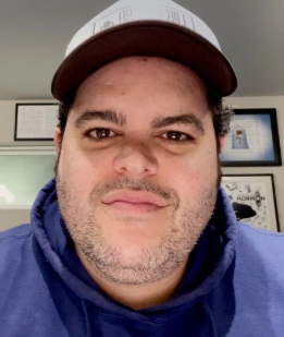 Arquivo:Josh Gad - Tiny Chef Show.png