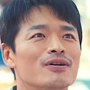 Arquivo:Kim Cheol-Yun - BE.jpg