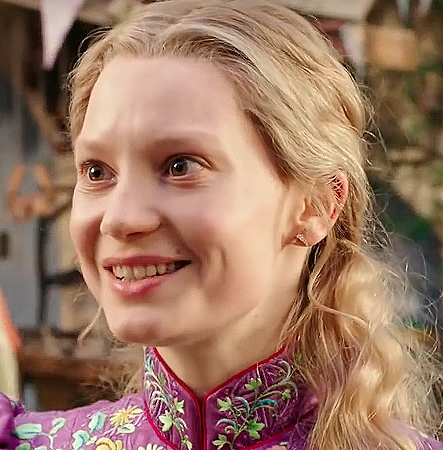 Arquivo:Alice Kingsleigh (2016).png