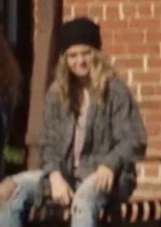 Arquivo:Dani (WB).png