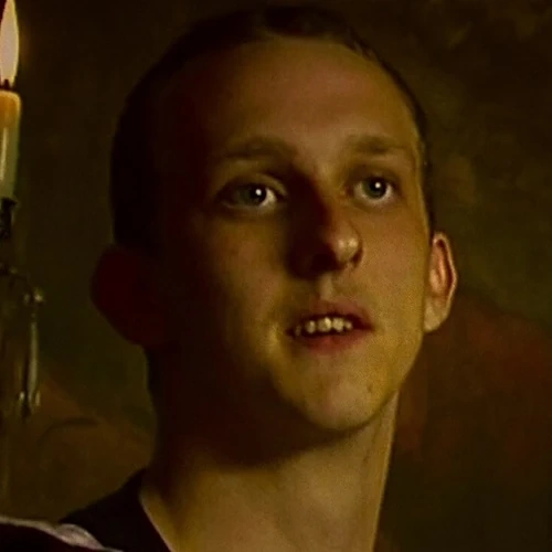 Arquivo:Jones (E).png
