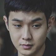 Arquivo:Parasite Choi Woo Sik.jpg