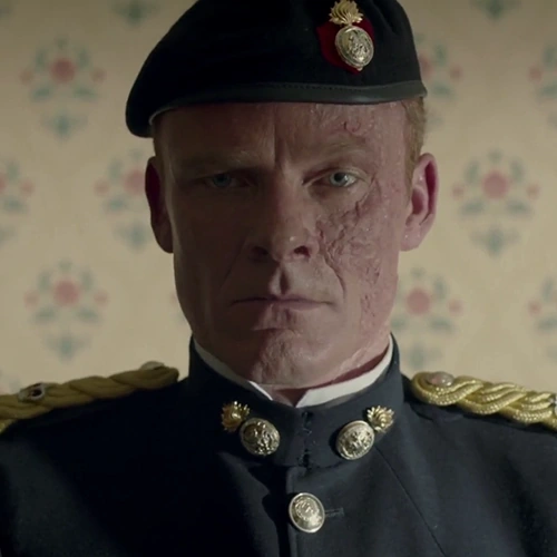 Arquivo:SLCK Major James Sholto.png