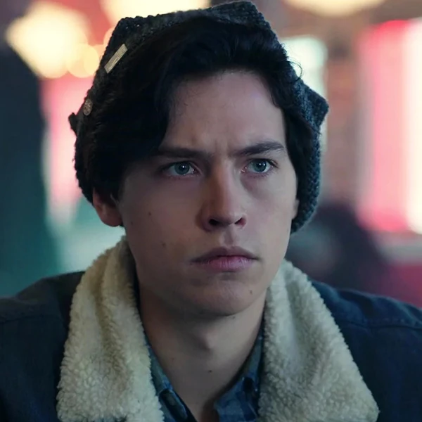 Arquivo:Jughead (Riverdale).jpg