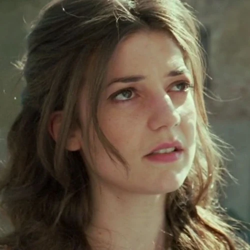 Arquivo:Marzia (Call Me by Your Name).jpg