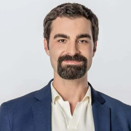 Arquivo:CARLOS (PERDOEM OS NOSSOS PECADOS).png