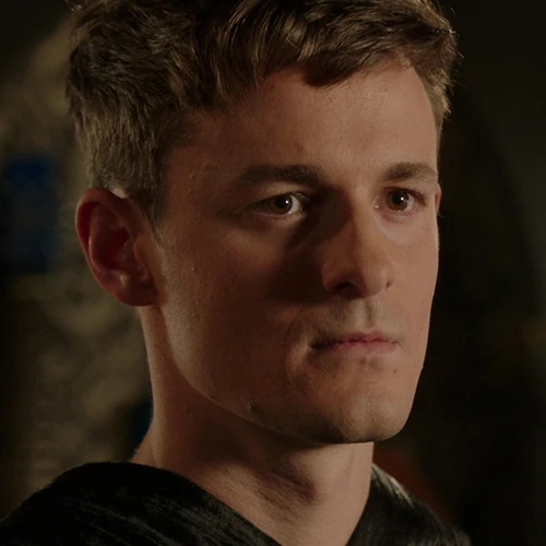 Arquivo:Gideon (OUAT).jpg