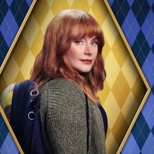 Arquivo:Elly Conway (AOS).png