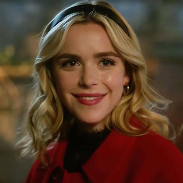 Arquivo:Sabrina Spellman (Riverdale).jpg
