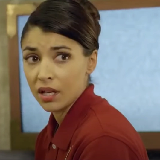 Arquivo:Emily Estranha - Esquadrão Bizarro O Filme.png
