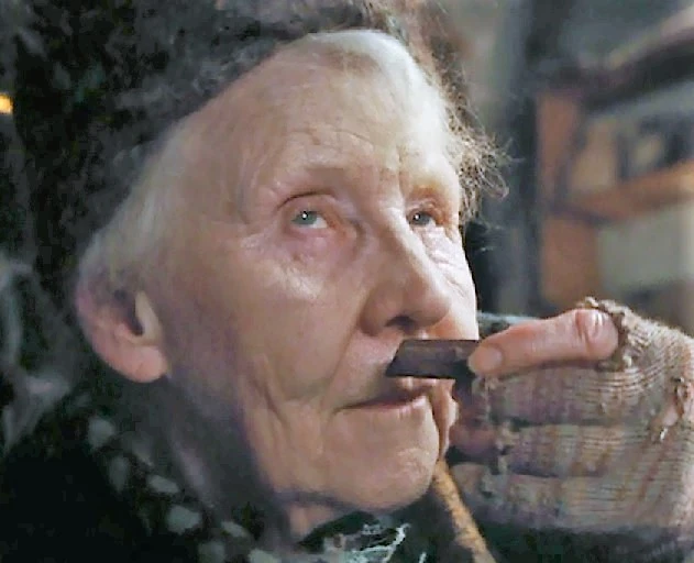 Arquivo:Grandma Josephine-2.jpg