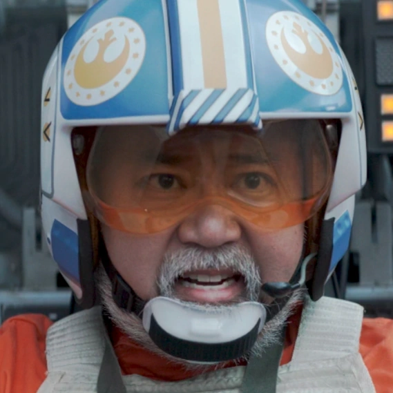 Arquivo:Carson Teva - The Mandalorian (1).png
