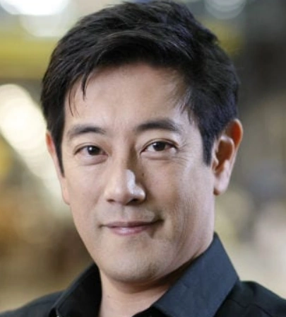 Arquivo:Grant Imahara (RIP).png
