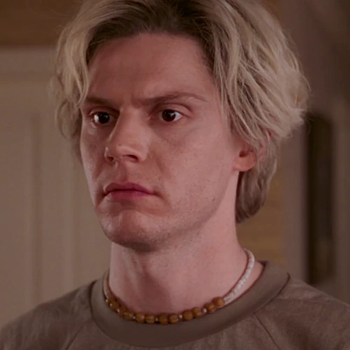 Arquivo:Pietro Maximoff (WV).png